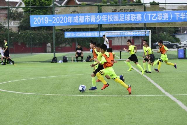 菲律宾副总统弹劾案中证监会官员不认定违宪